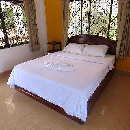 Invito Guesthouse Sihanoukville Extérieur photo