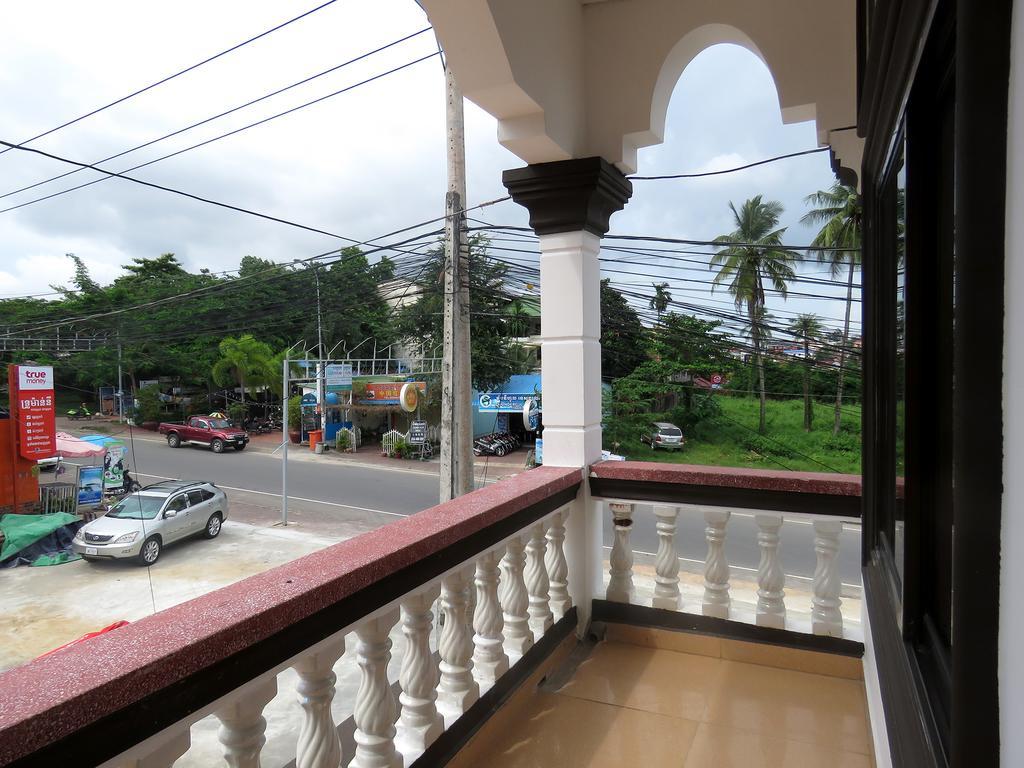 Invito Guesthouse Sihanoukville Extérieur photo