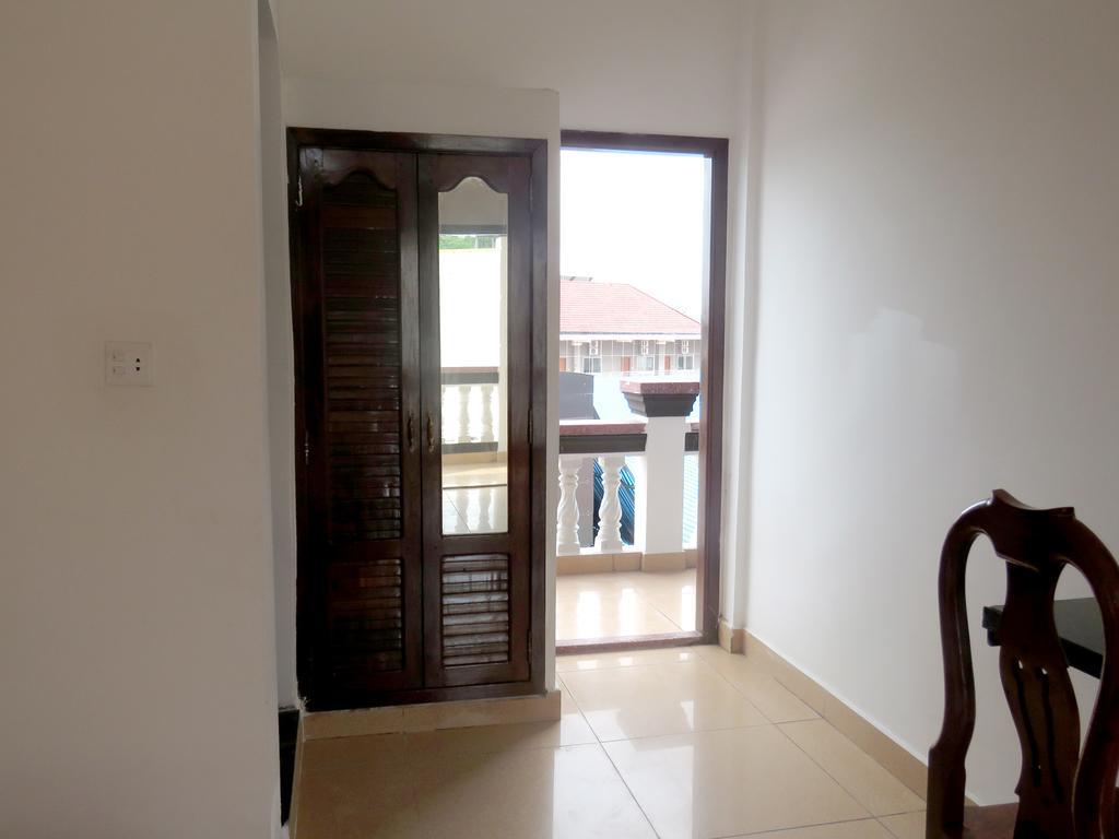 Invito Guesthouse Sihanoukville Extérieur photo