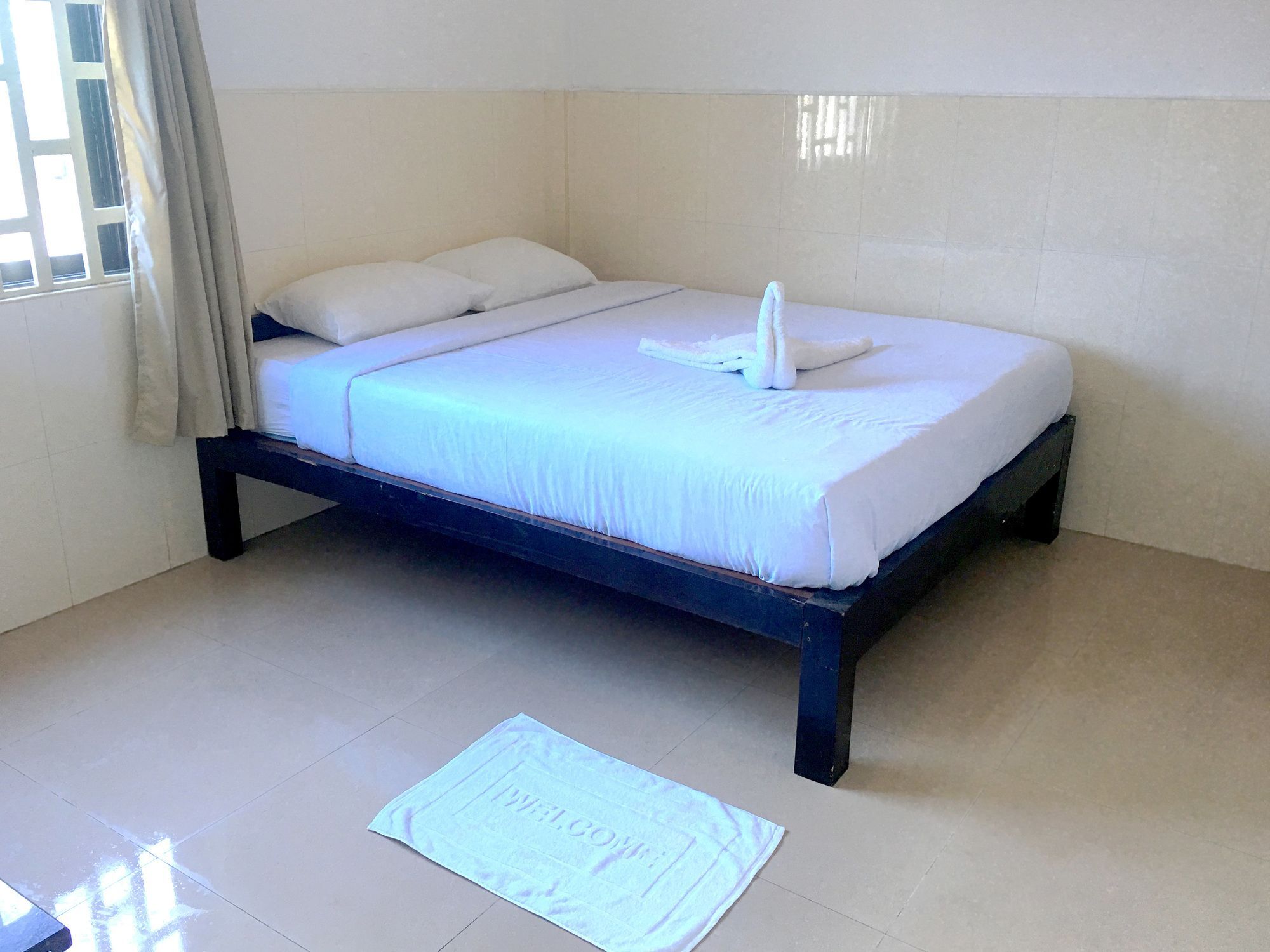 Invito Guesthouse Sihanoukville Extérieur photo
